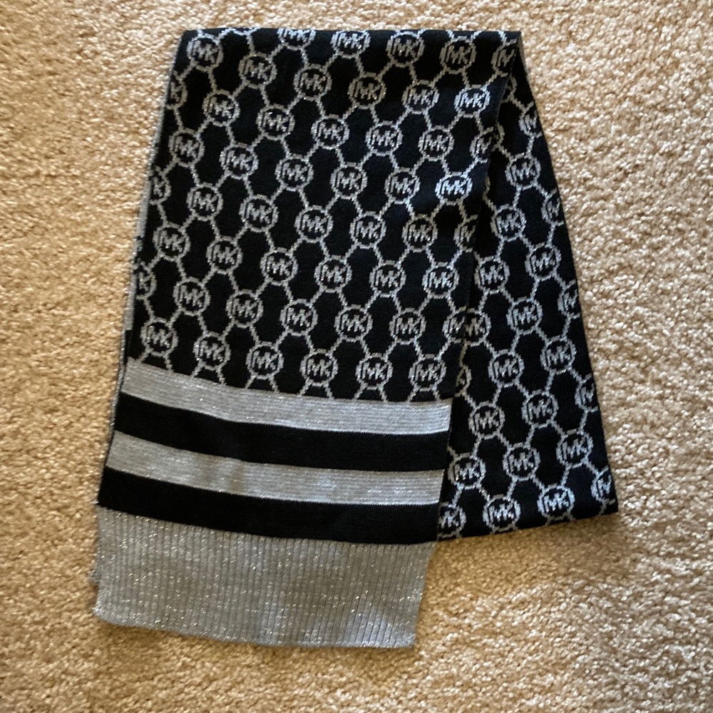 Michael Kors Black and Silver Scarf